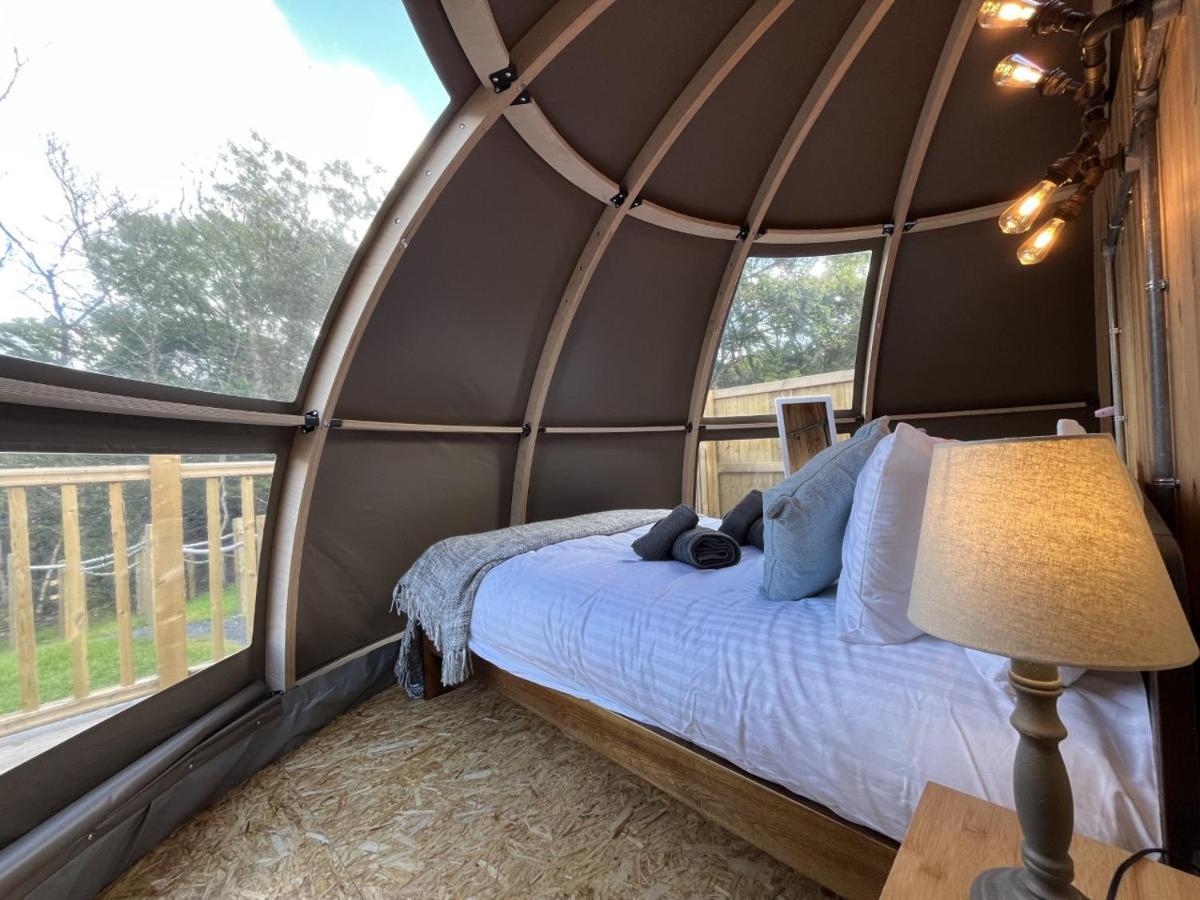Sunrise Dome Tent Tenby Ngoại thất bức ảnh